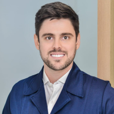 Dr. Gabriel Meireles